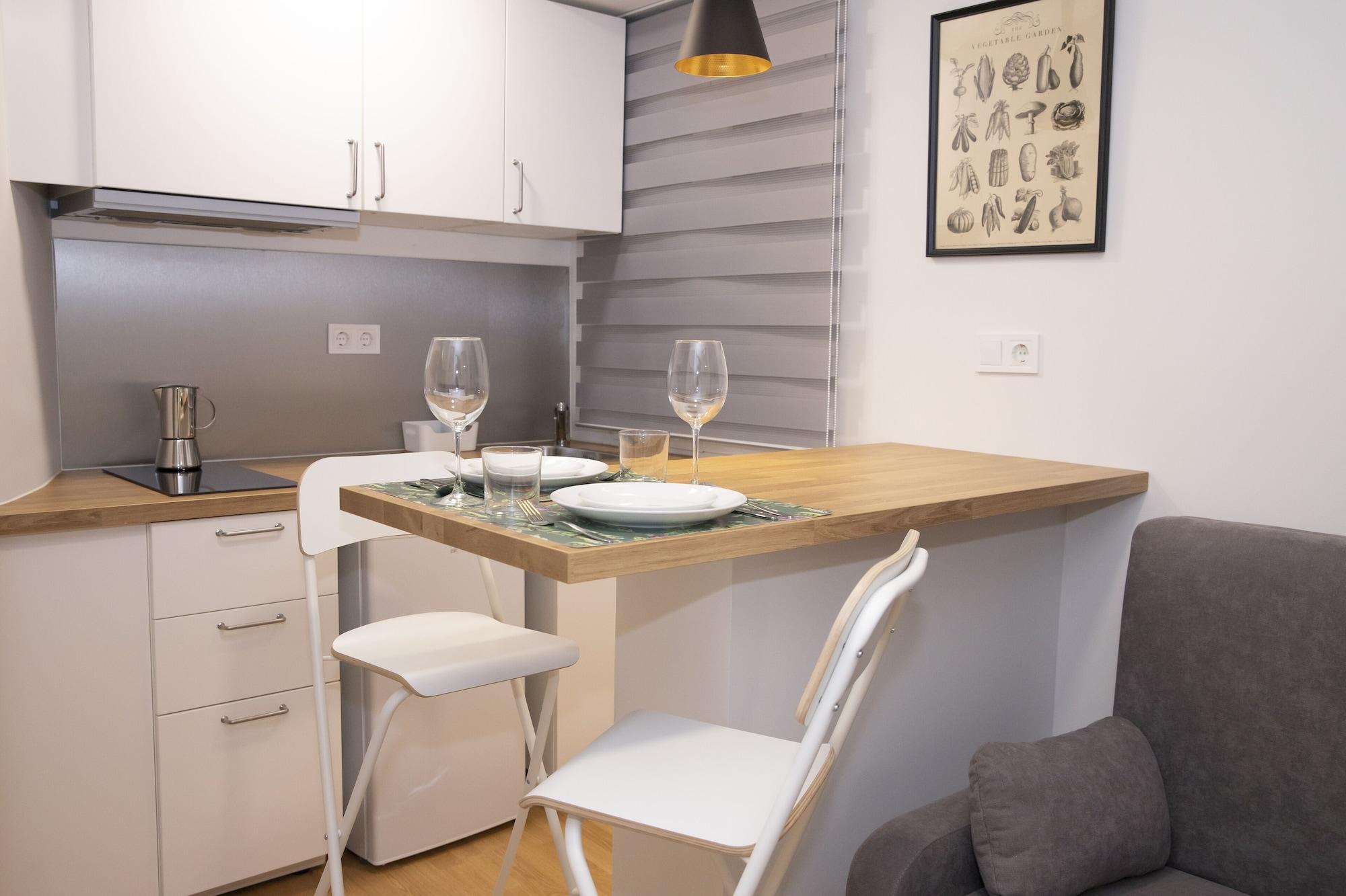 Hostal Montaloya Мадрид Экстерьер фото
