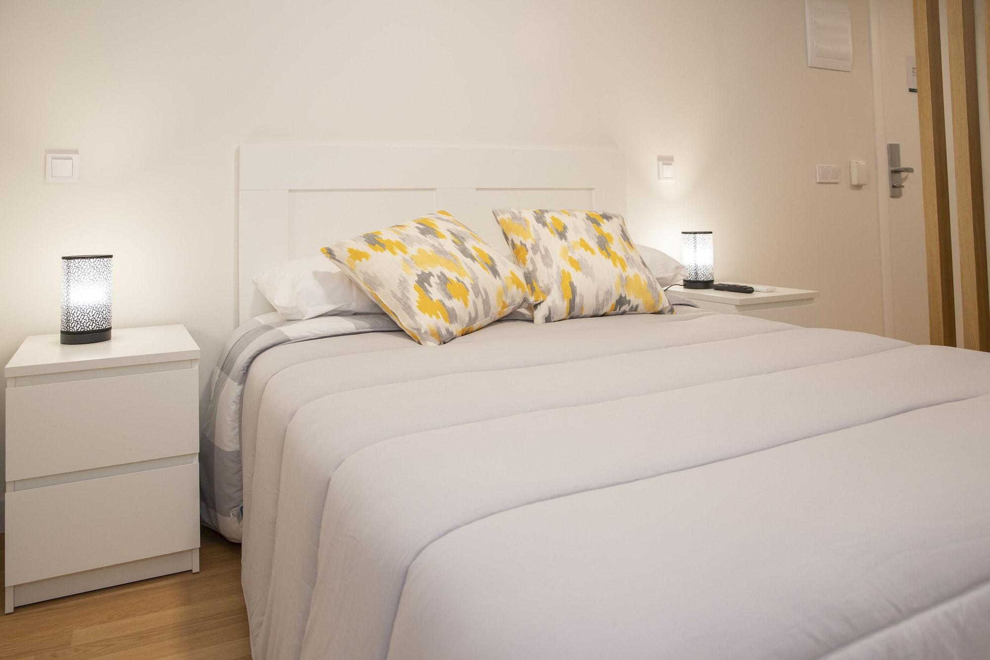 Hostal Montaloya Мадрид Экстерьер фото