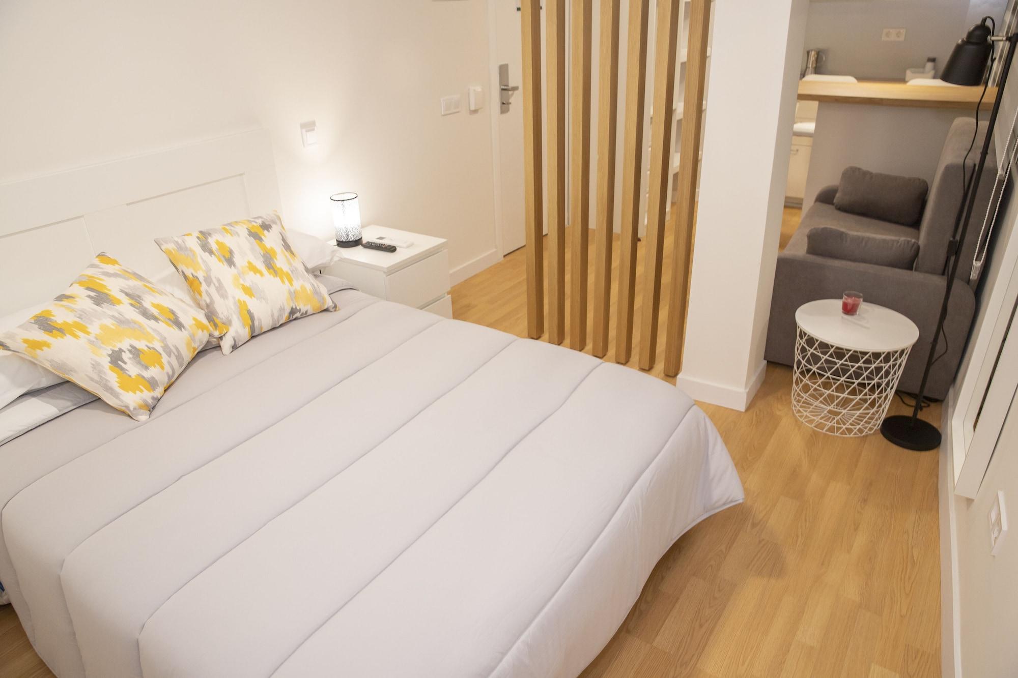 Hostal Montaloya Мадрид Экстерьер фото