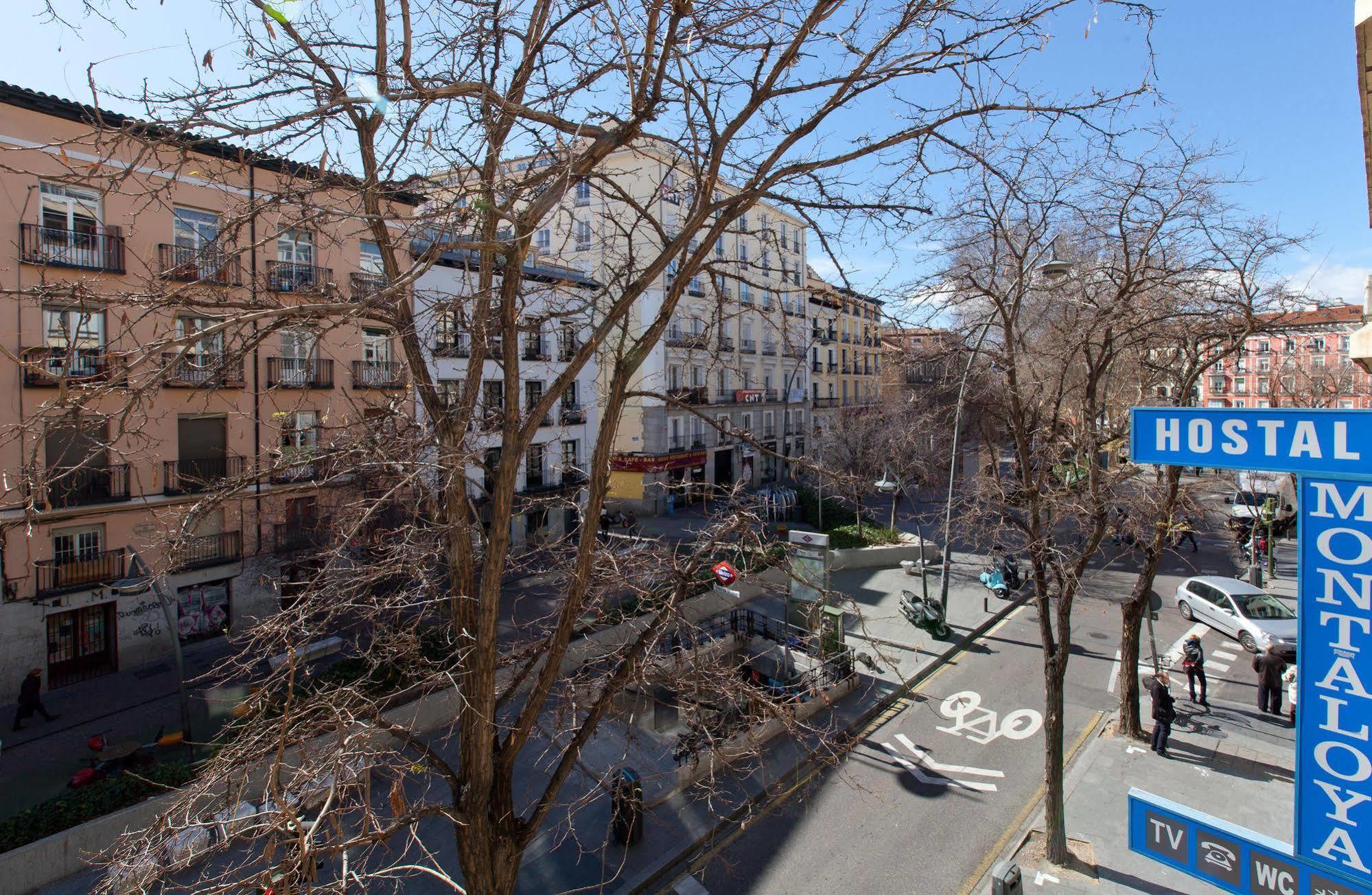 Hostal Montaloya Мадрид Экстерьер фото